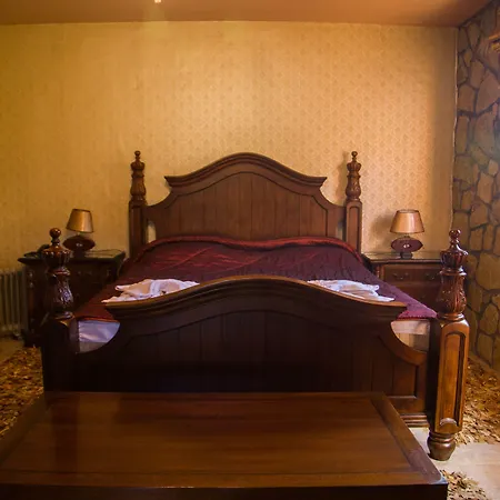 Silva Aparthotel 3*
