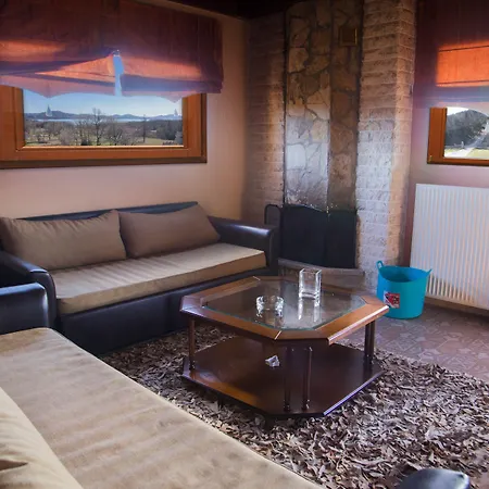 Silva Aparthotel Kryonerion